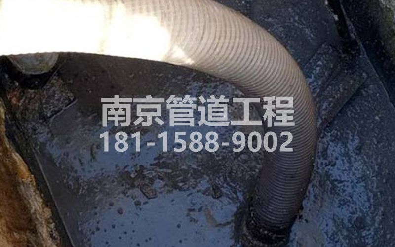 213樱铁村抽粪